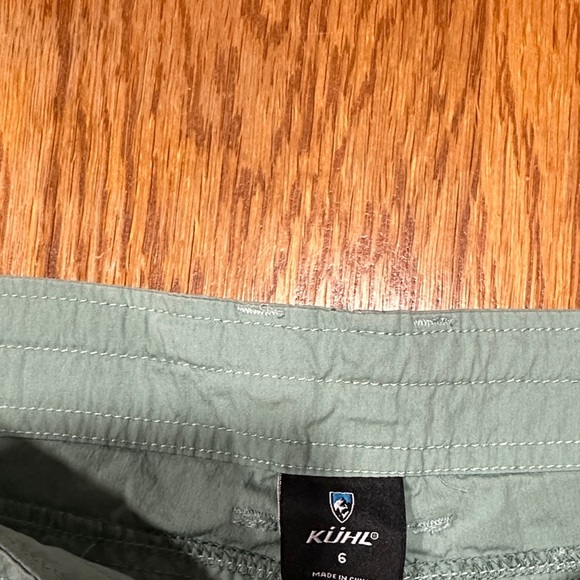 *KUHL* Sage Green Cargo Cabo Shorts Size 6 - Picture 2 of 6